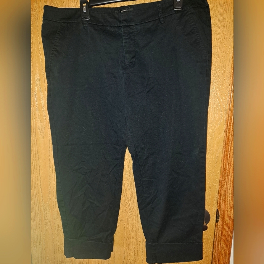 Black Cropped Pants